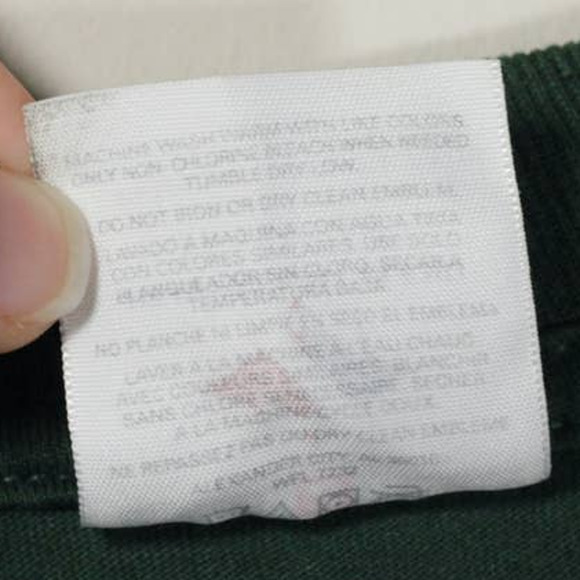 Vintage Y2K Jerzees 2004 Dr. Martin Luther King Jr. Green and Gold T-Shirt - Picture 5 of 8